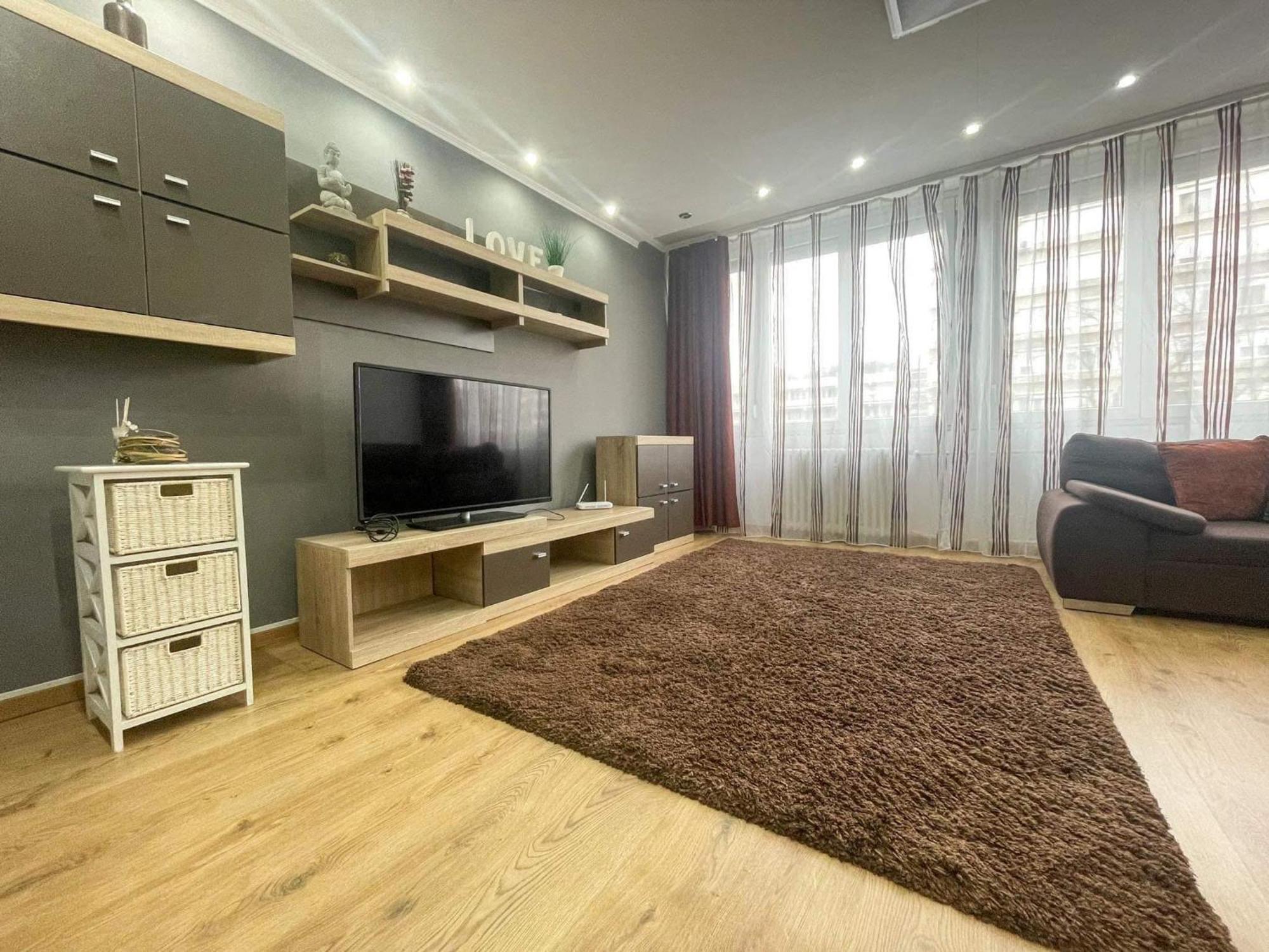 Arany Apartman Apartment Salgotarjan Ngoại thất bức ảnh